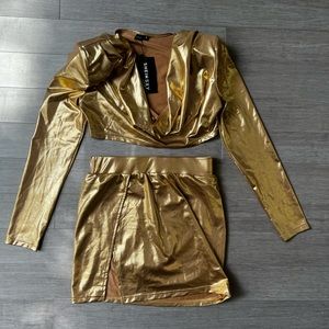 SHEIN Gold set. Size medium
